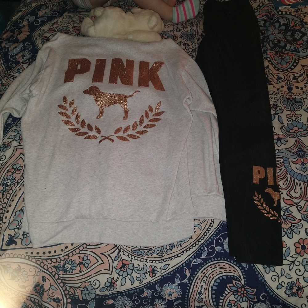 VS PINK outfit